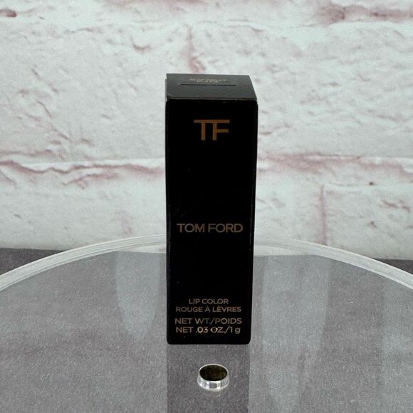 Tom Ford Lip Color 16 Scarlet Rouge Lipstick - Picture 1 of 5